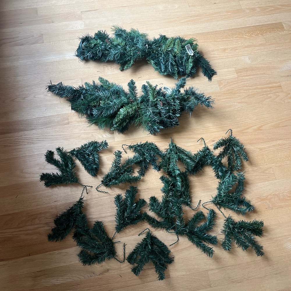 Green Holiday Garland